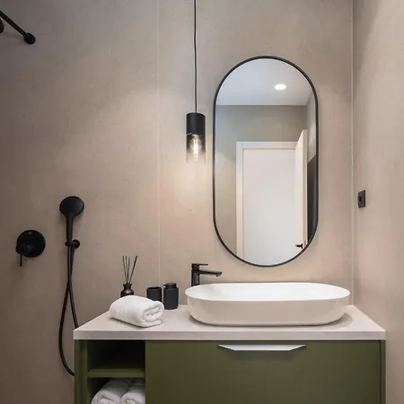 Apartment Pasman, Three Bedroom With Private Jacuzzi