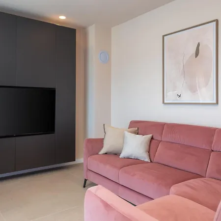 Pasman, Three Bedroom With Private Jacuzzi * Zadar