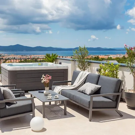Pasman, Three Bedroom With Private Jacuzzi Zadar